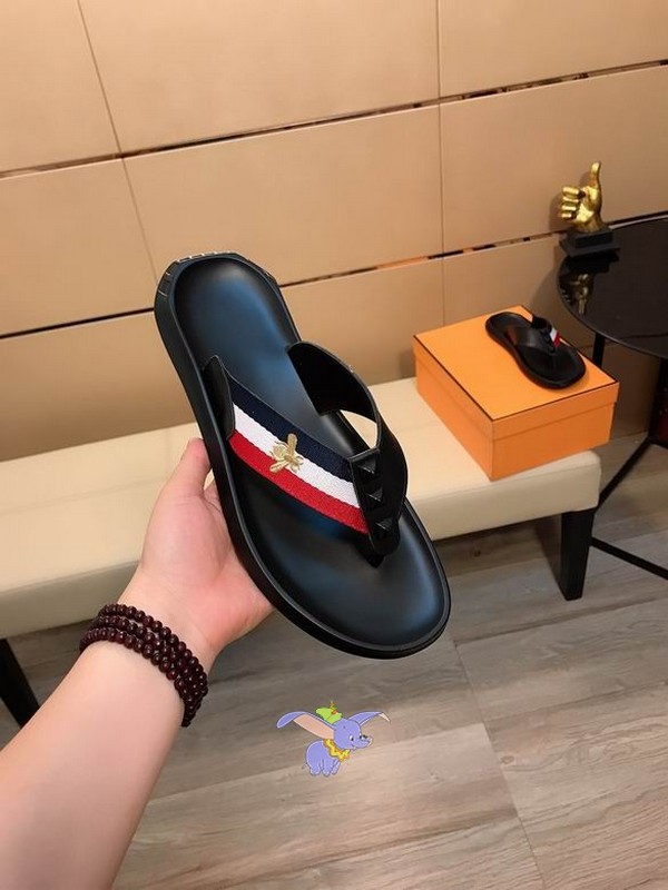 Gucci Men's Slippers 173